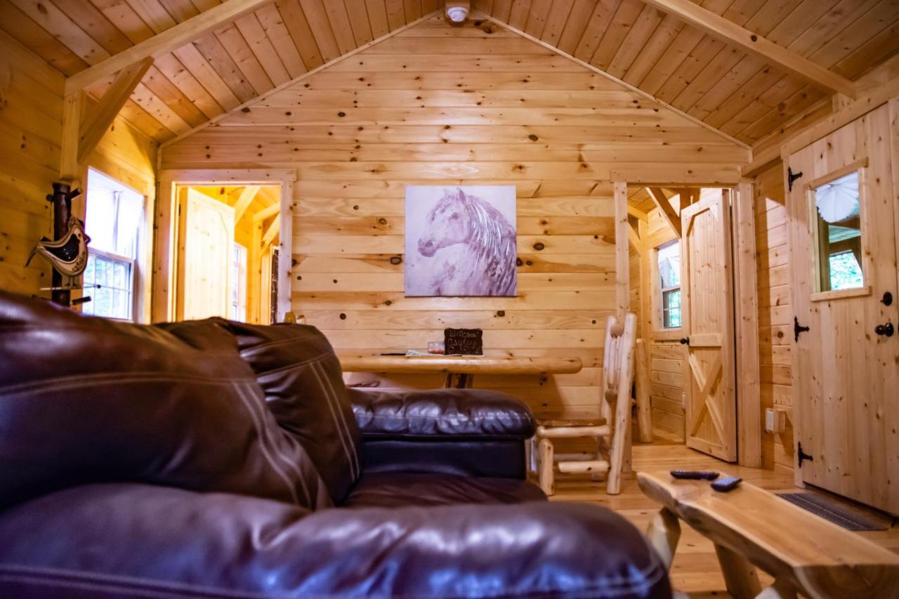 Avenwood Cabins Logan Exteriér fotografie